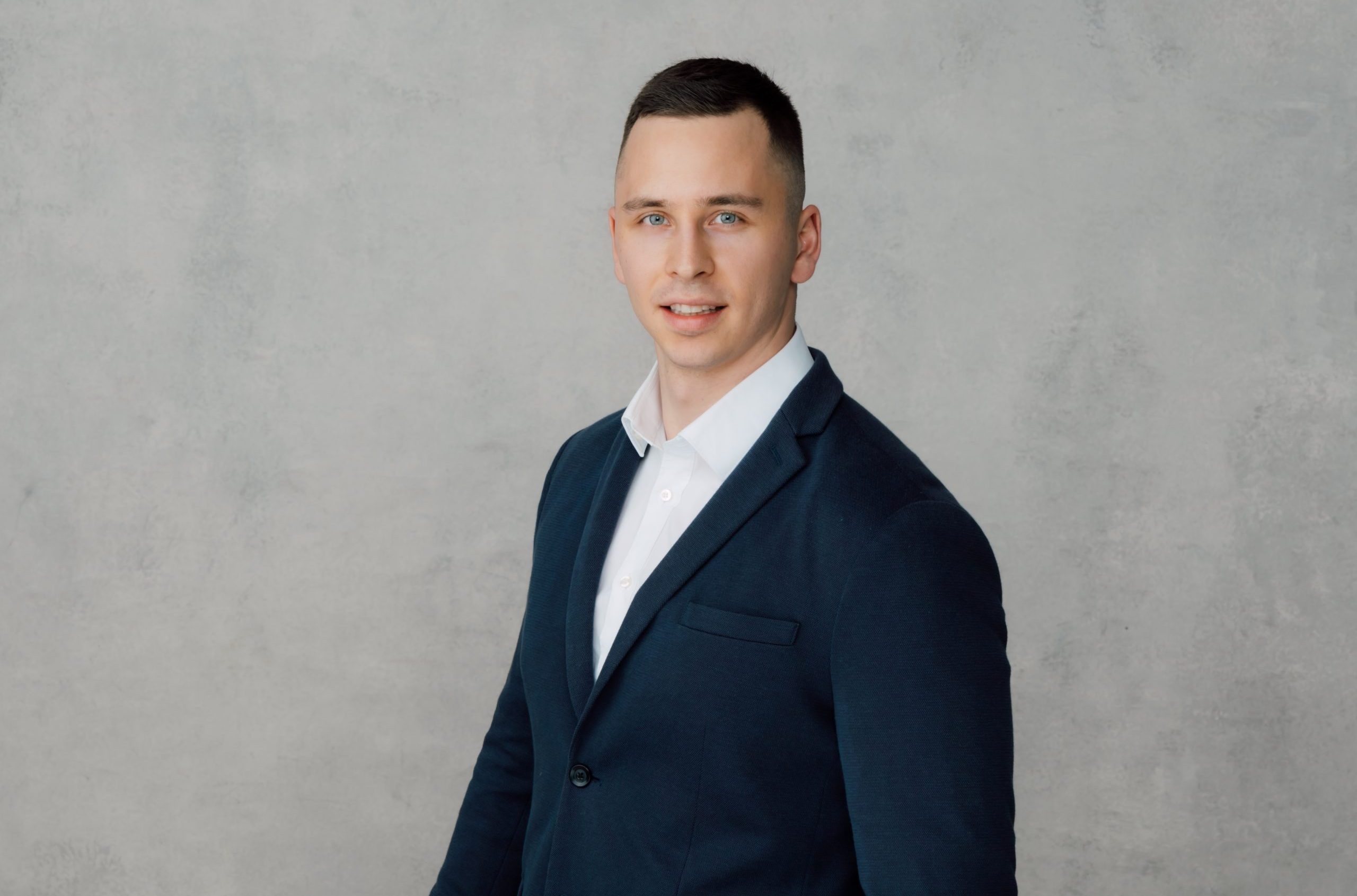 Portrait of Vincent Schwartz, Project Management contact at Drescher Consulting